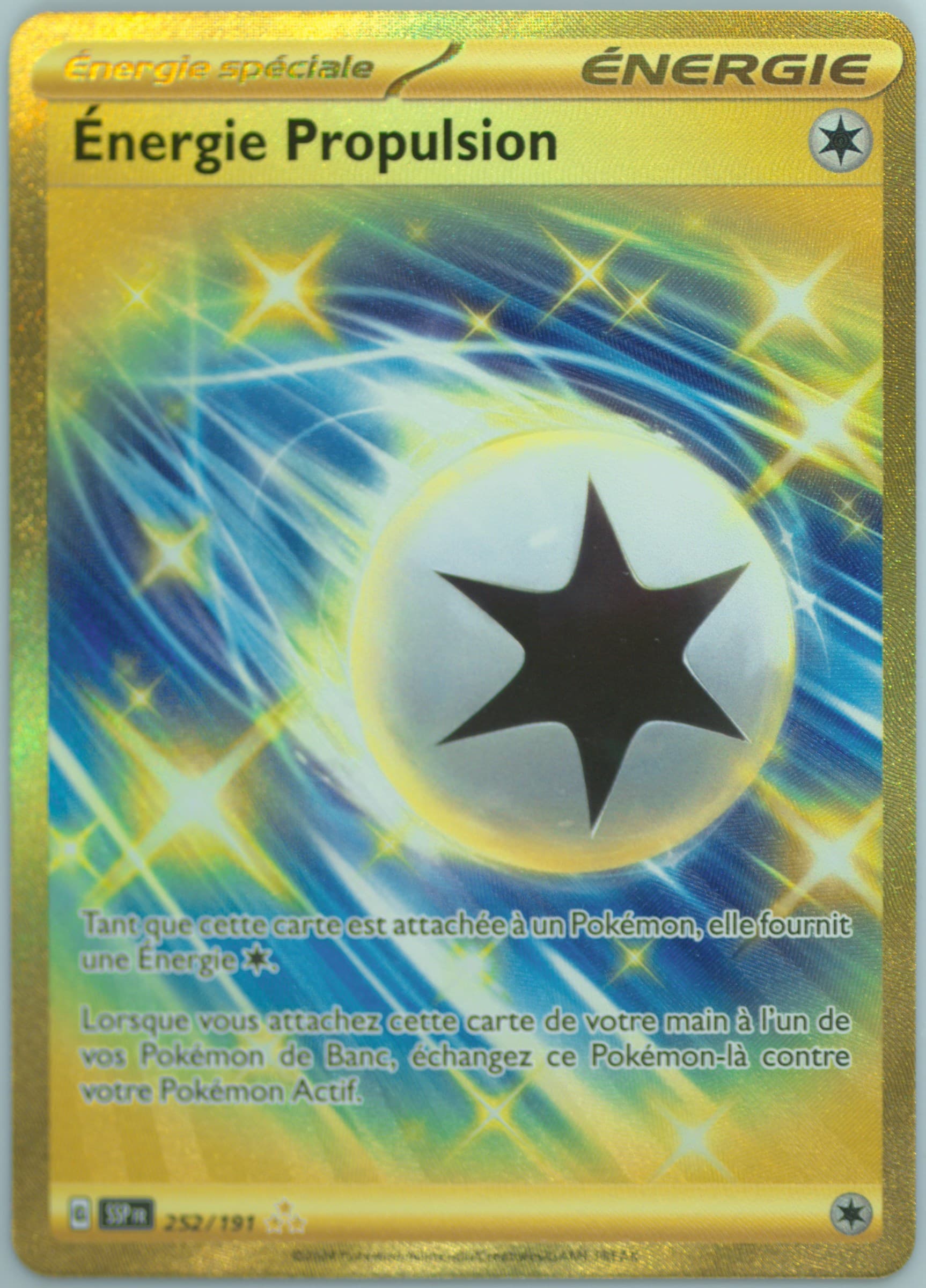 Jet Energy Hyper Rare (252) 2024 Pokemon French Ssp FR-Surging Sparks