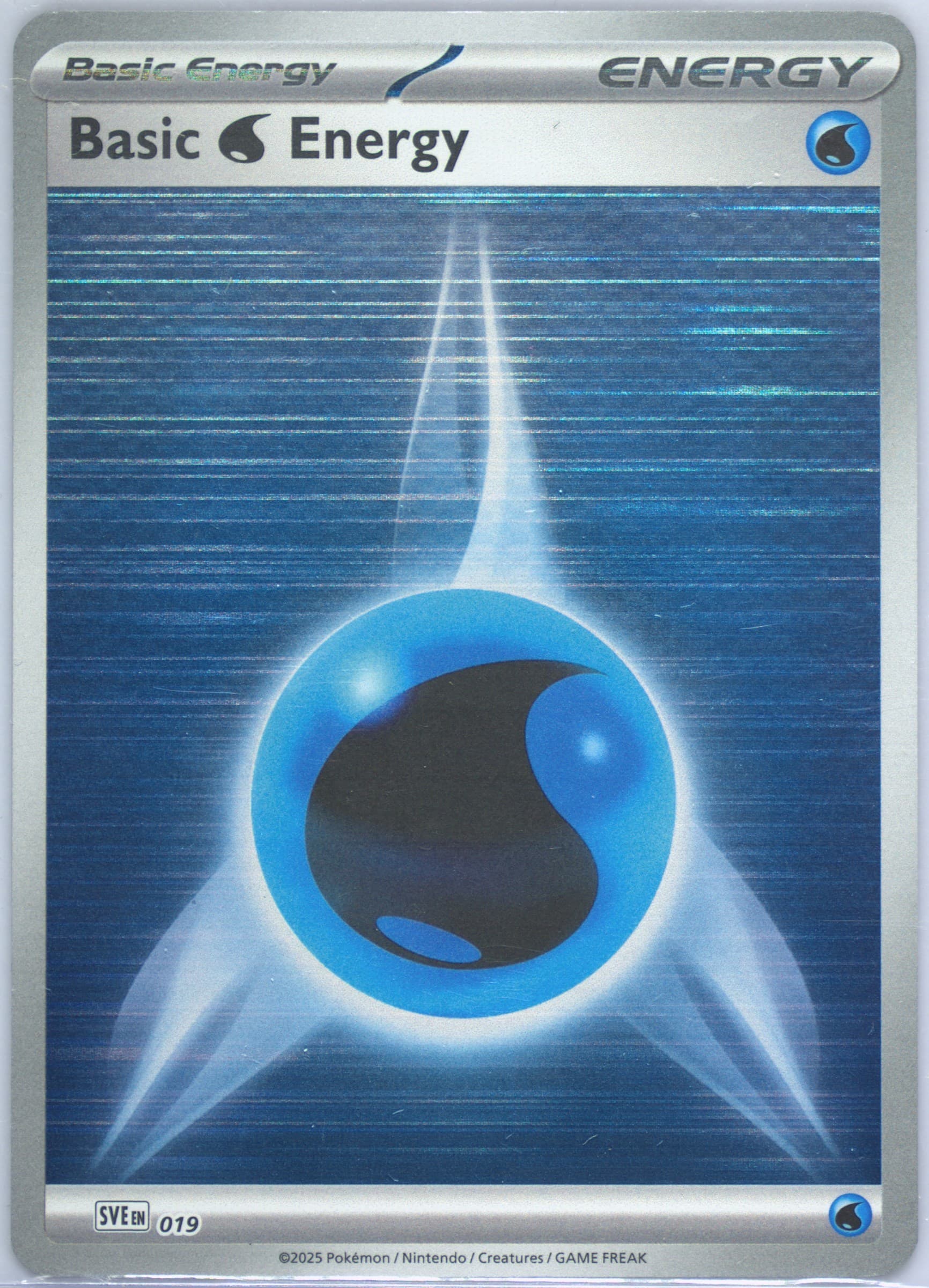 Basic Water Energy Tinsel Holo (019) 2025 Pokemon Sve EN-Basic Energies
